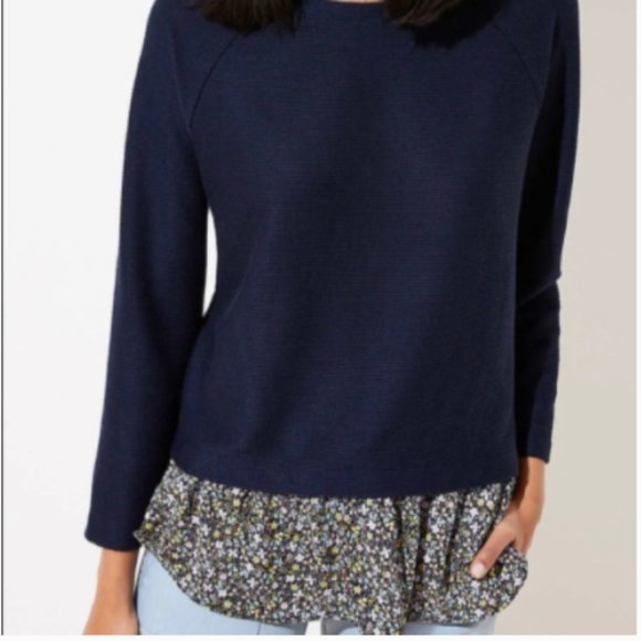 LOFT Tops - NWT LOFT Navy Floral Mixed Media Sweatshirt